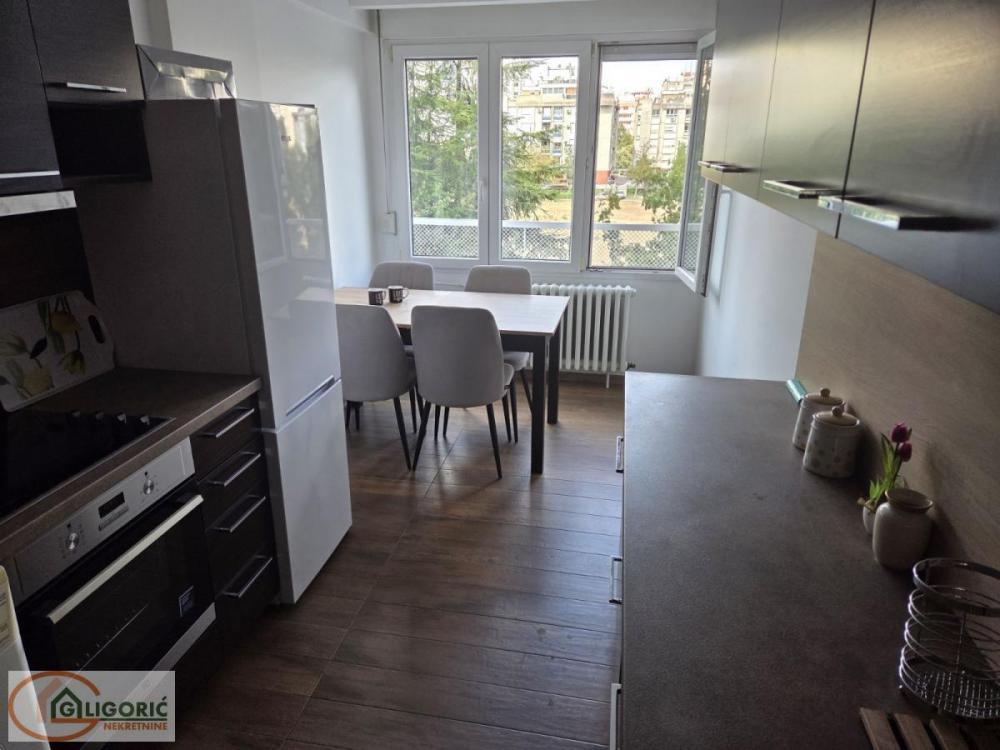 Glavna slika -Bulevar Zorana Đinđića, Jednosoban stan za izdavanje, 42m2, 700€