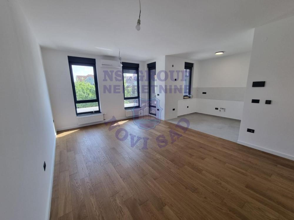 Glavna slika -Četvorosoban stan na prodaju, 98m2, 343.410€
