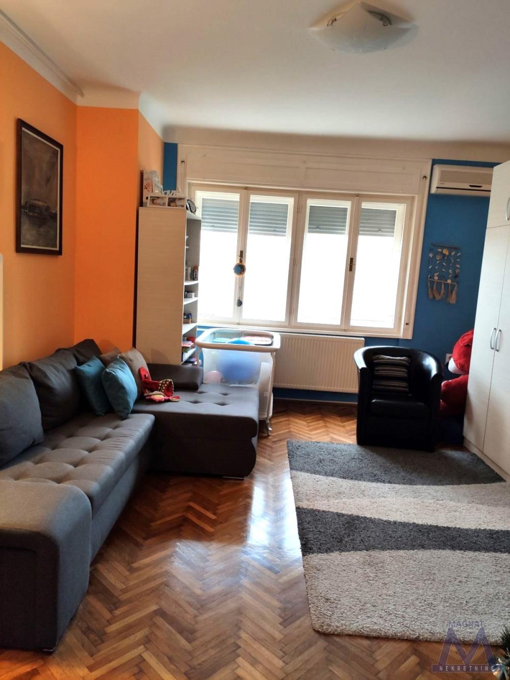 Slika 3 - Dvosoban stan za izdavanje, 350€