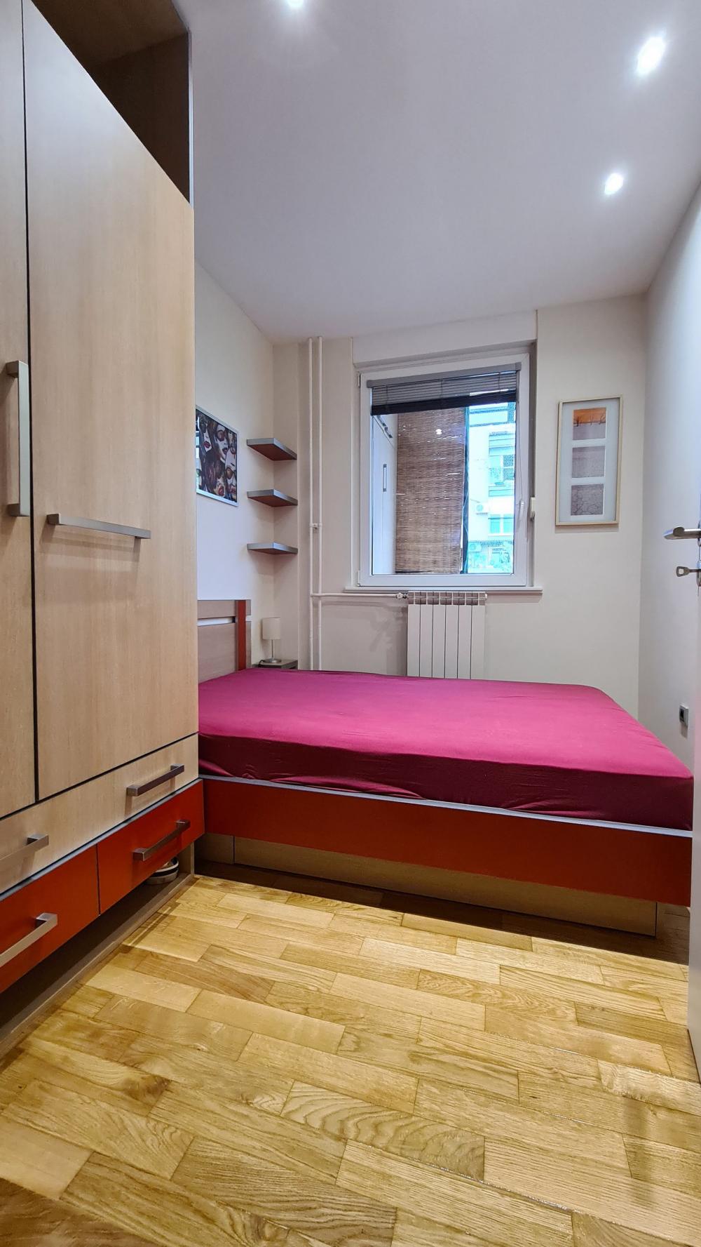 Slika 10 - Vojvode Dobrnjca, Jednoiposoban stan za izdavanje, 40m2, 700€