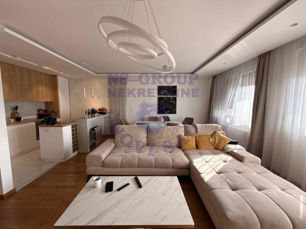 Glavna slika -Trosoban stan na prodaju, 85m2, 267.800€