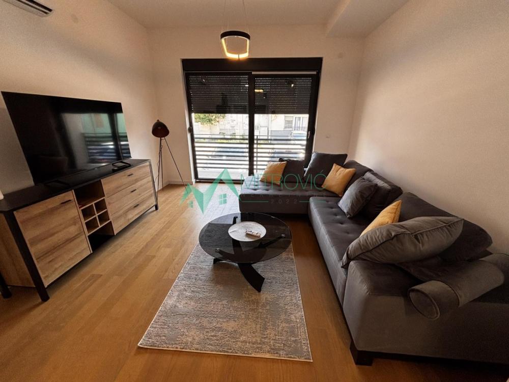 Slika 2 - Dvosoban stan za izdavanje, 49m2, 470€