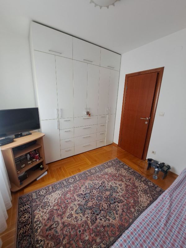 Slika 7 - Dimitrija Tucovića, Trosoban stan na prodaju, 70m2, 270.000€
