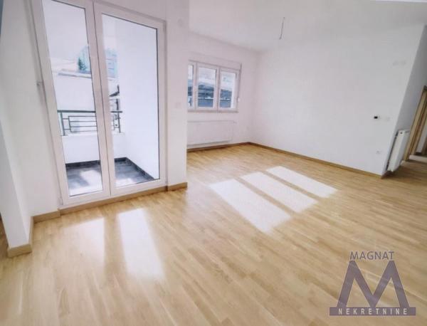 Glavna slika -Dvoiposoban stan za izdavanje, 400€