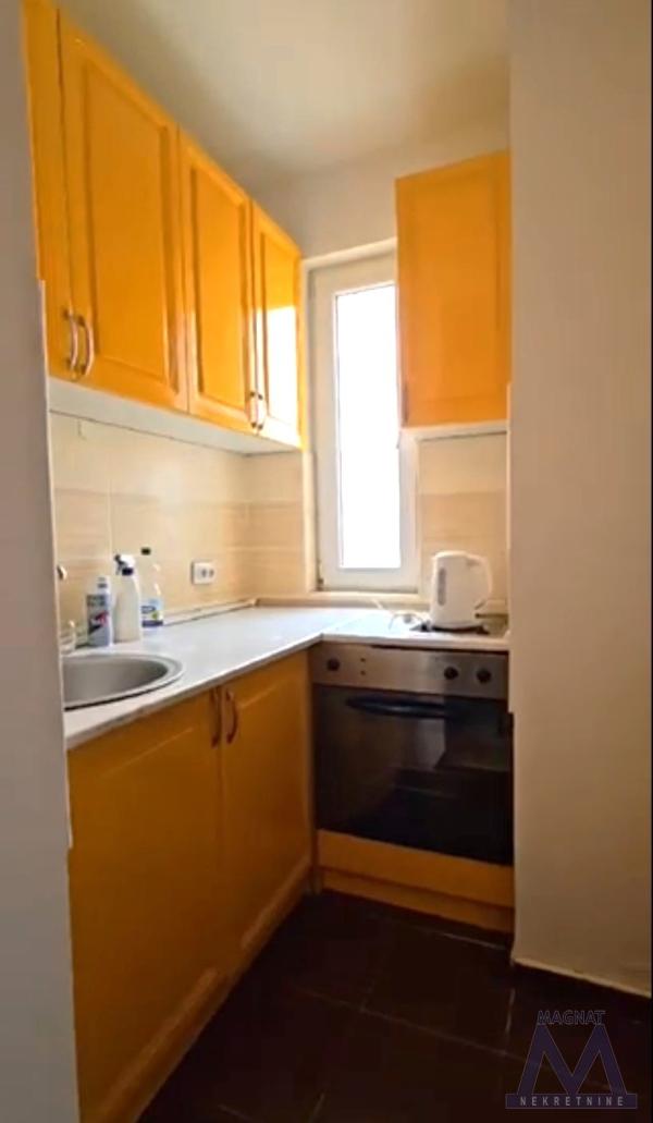 Slika 5 - Dvosoban stan za izdavanje, 400€
