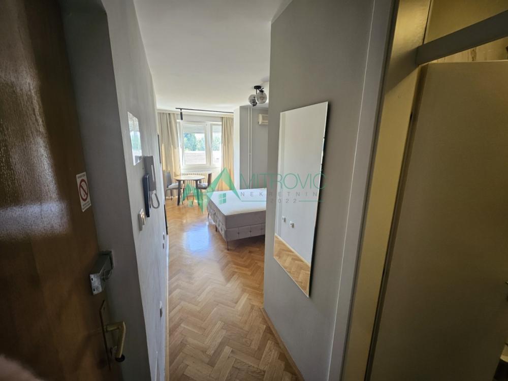 Slika 3 -  Stan na prodaju, 22m2, 103.000€