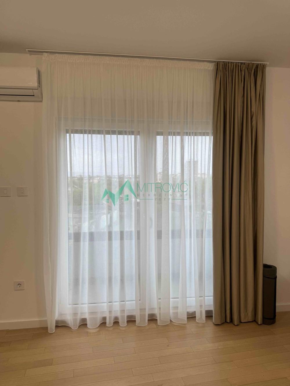 Slika 5 -  Lokal za izdavanje, 88m2, 900€