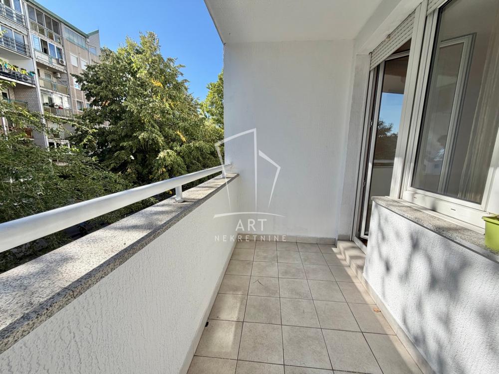 Slika 10 - Antifašističke borbe, Dvosoban stan za izdavanje, 58m2, 800€