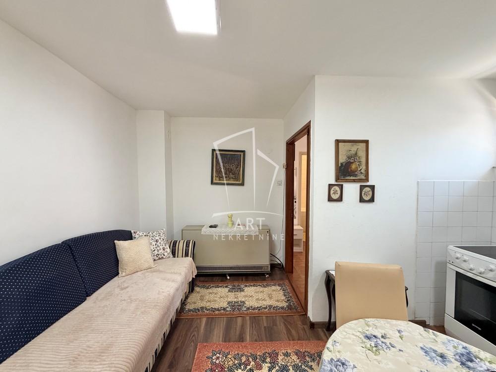 Slika 2 - Dragoslava Srejovića, Dvosoban stan za izdavanje, 38m2, 400€