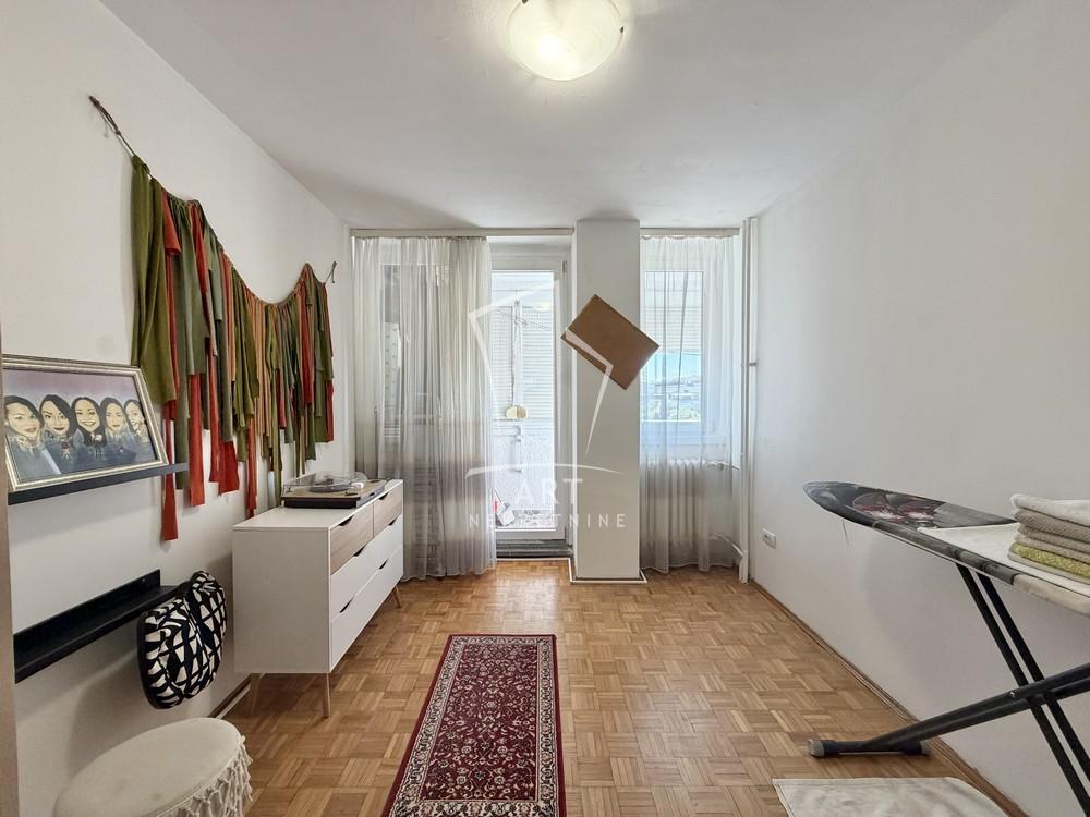 Slika 9 - Bulevar Mihajla Pupina, Trosoban stan za izdavanje, 77m2, 1.450€