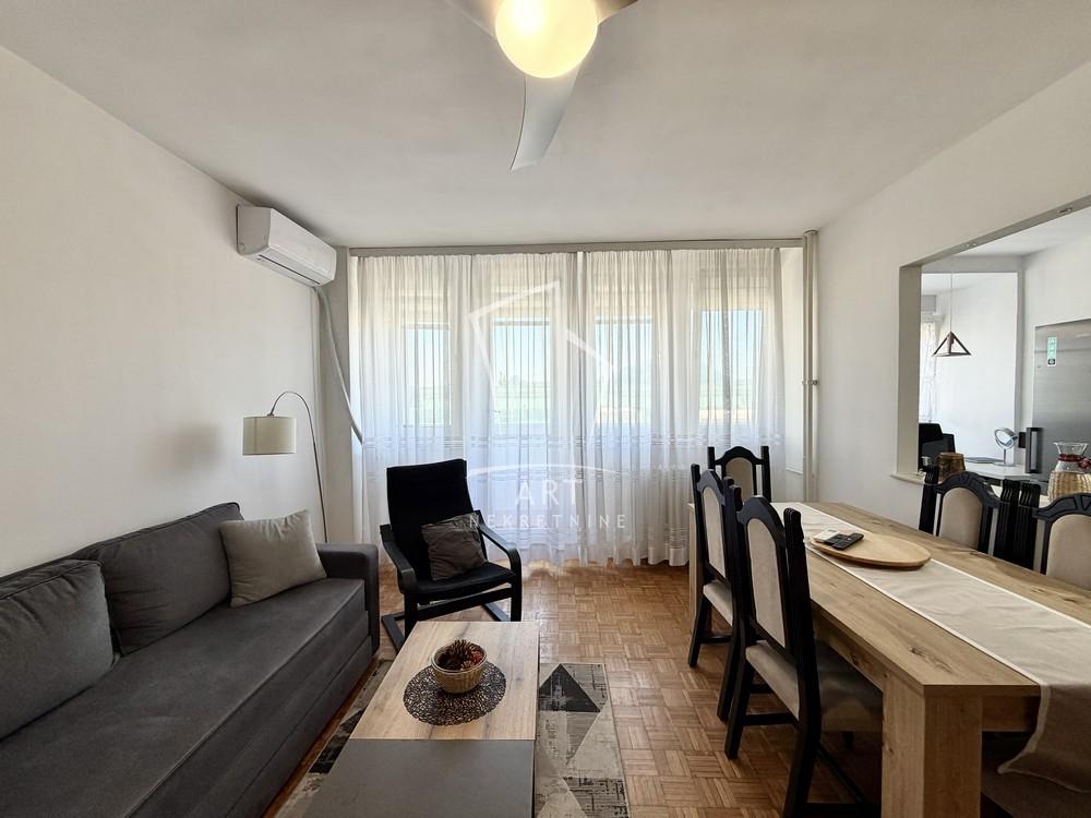 Slika 2 - Bulevar Mihajla Pupina, Trosoban stan za izdavanje, 77m2, 1.450€