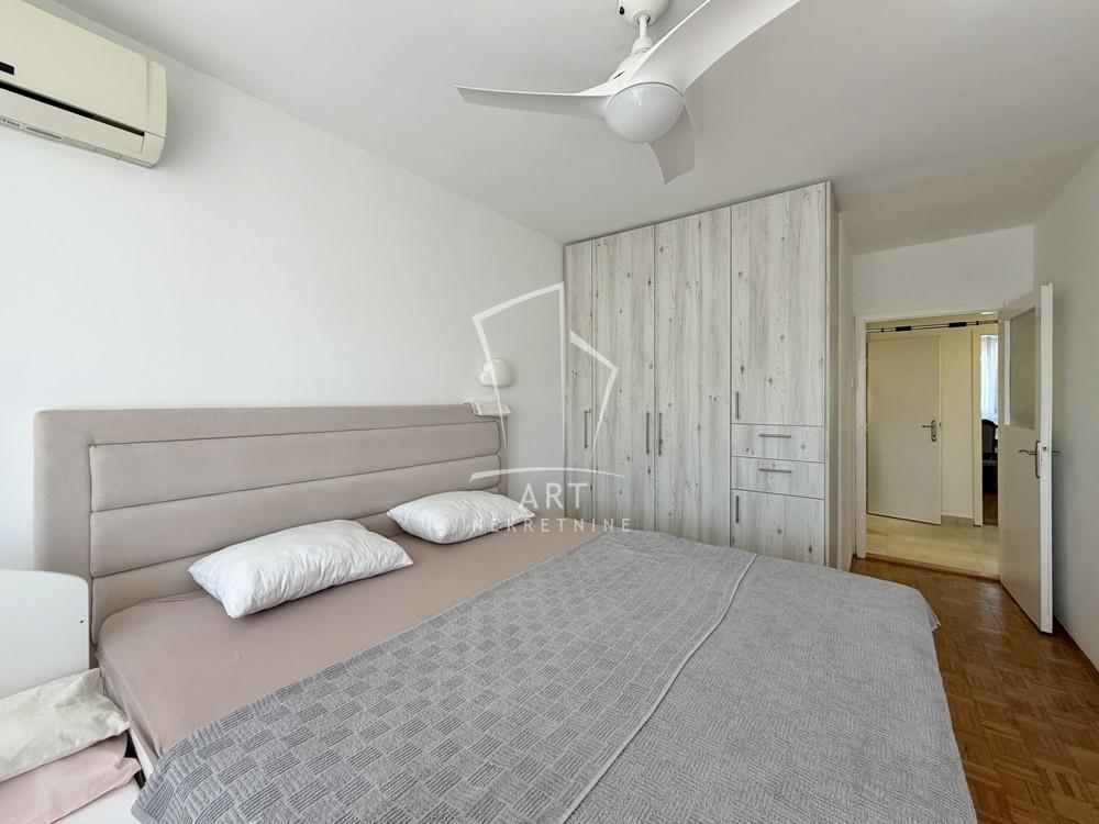 Slika 6 - Bulevar Mihajla Pupina, Trosoban stan za izdavanje, 77m2, 1.450€