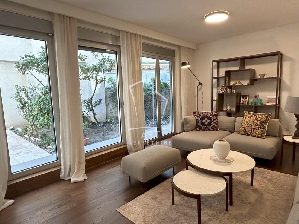 Glavna slika -Mome Kapora,  Lokal za izdavanje, 125m2, 2.600€