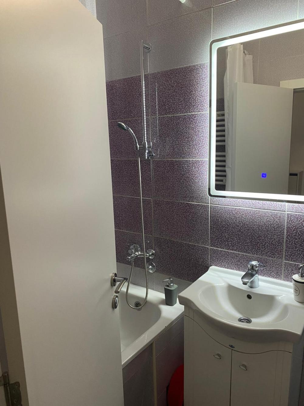 Slika 11 - Dragana Rakića, Jednoiposoban stan za izdavanje, 35m2, 500€