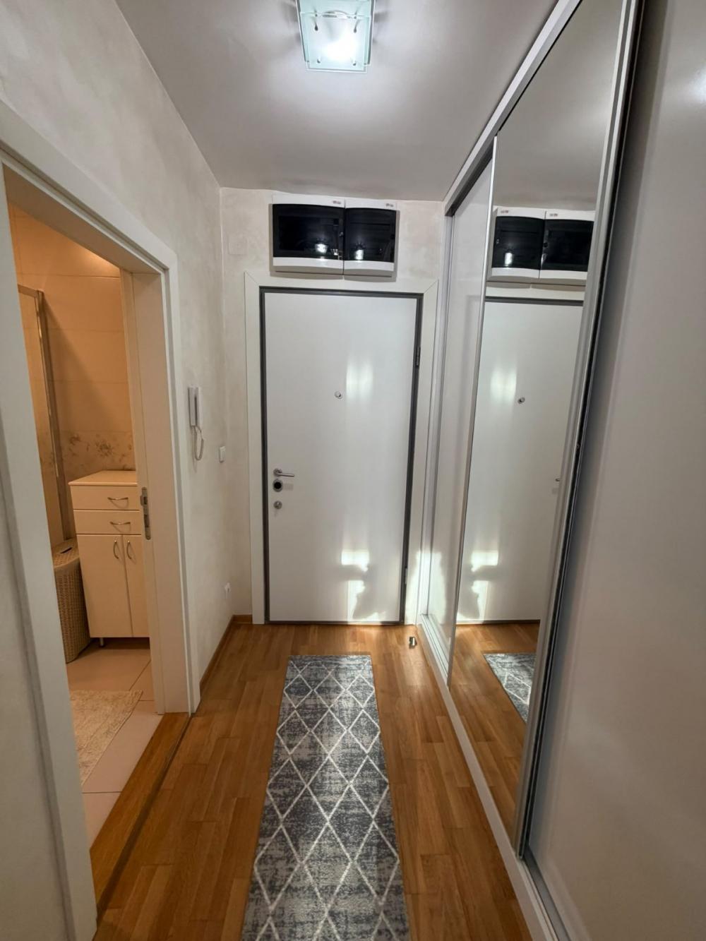 Slika 3 - Uroša Martinovića, Jednosoban stan za izdavanje, 35m2, 750€