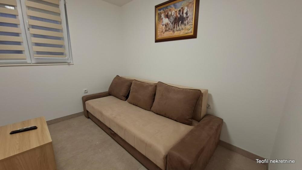 Slika 5 - Stare Porte, Trosoban stan za izdavanje, 65m2, 500€