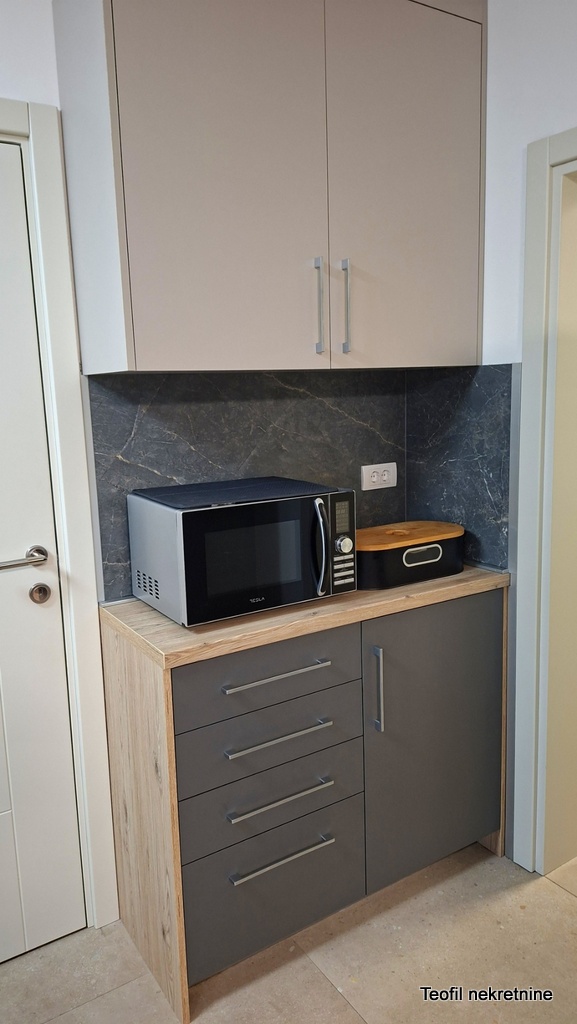 Slika 9 - Stare Porte, Trosoban stan za izdavanje, 65m2, 500€
