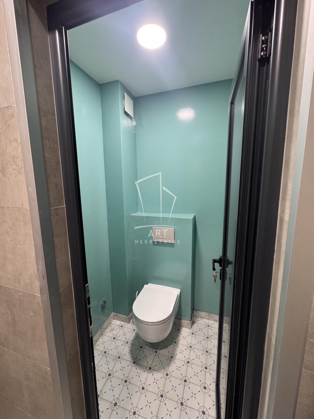 Slika 6 - Vojvode Skopljanca,  Lokal za izdavanje, 66m2, 950€