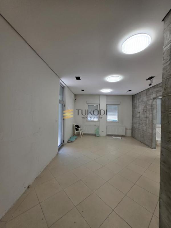 Slika 2 -  Lokal za izdavanje, 86m2, 1.100€