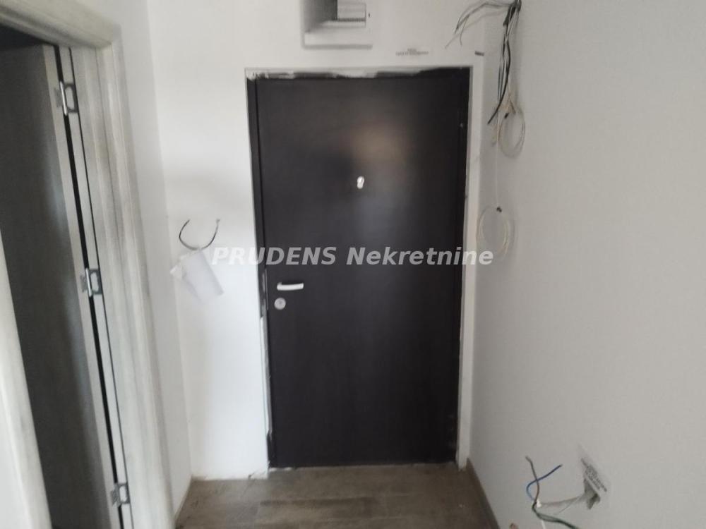 Slika 8 - Dvoiposoban stan na prodaju, 54m2, 77.000€