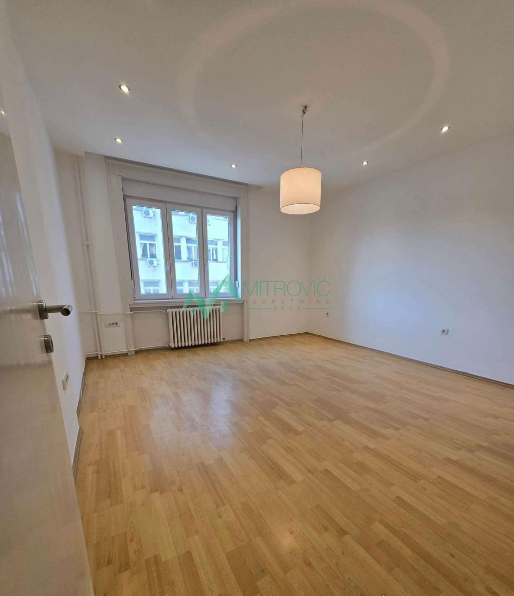 Slika 1 - Trosoban stan na prodaju, 112m2, 307.970€
