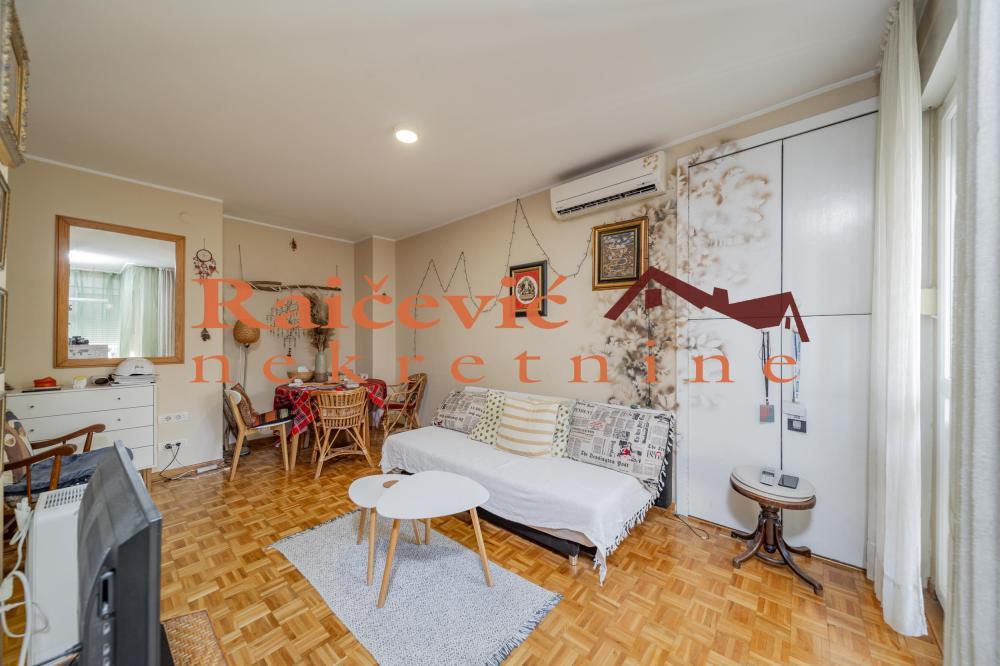 Glavna slika -Resavska, Dvosoban stan na prodaju, 62m2, 260.000€