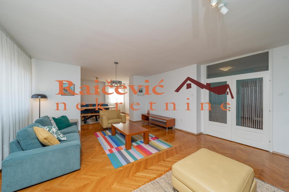 Slika 2 - Poenkareova, Trosoban stan na prodaju, 108m2, 340.000€