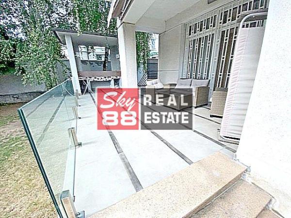 Slika 9 - Kuća za izdavanje, 625m2, 9.250€