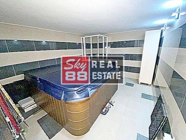 Slika 8 - Kuća za izdavanje, 625m2, 9.250€