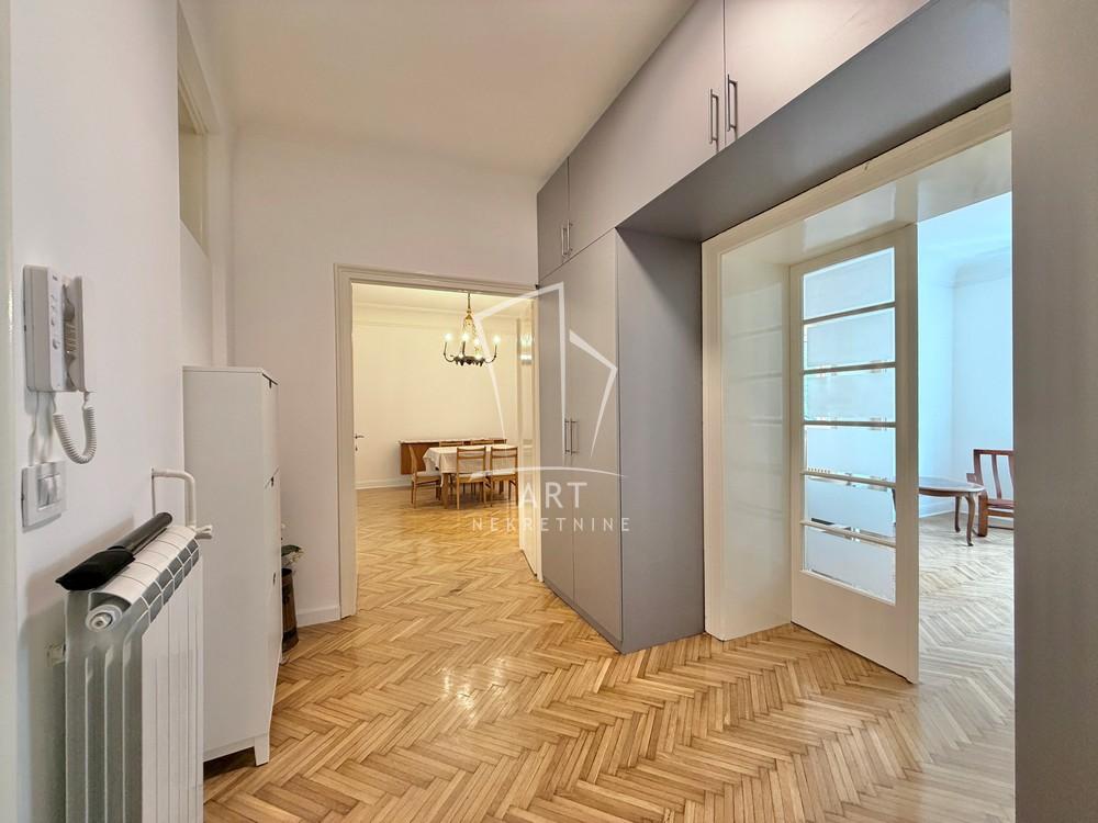 Slika 9 - Svetozara Markovića, Četvorosoban stan za izdavanje, 120m2, 1.500€