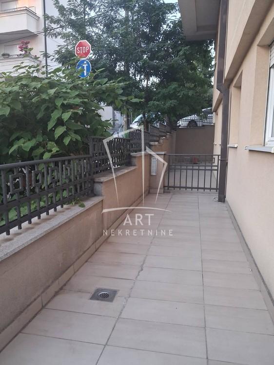 Slika 11 - Vojvode Blažete, Dvosoban stan za izdavanje, 23m2, 550€
