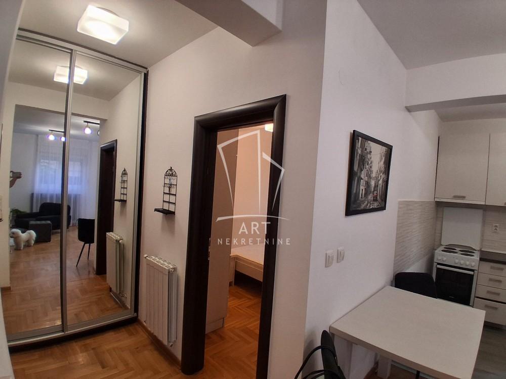 Slika 5 - Vojvode Blažete, Dvosoban stan za izdavanje, 23m2, 550€