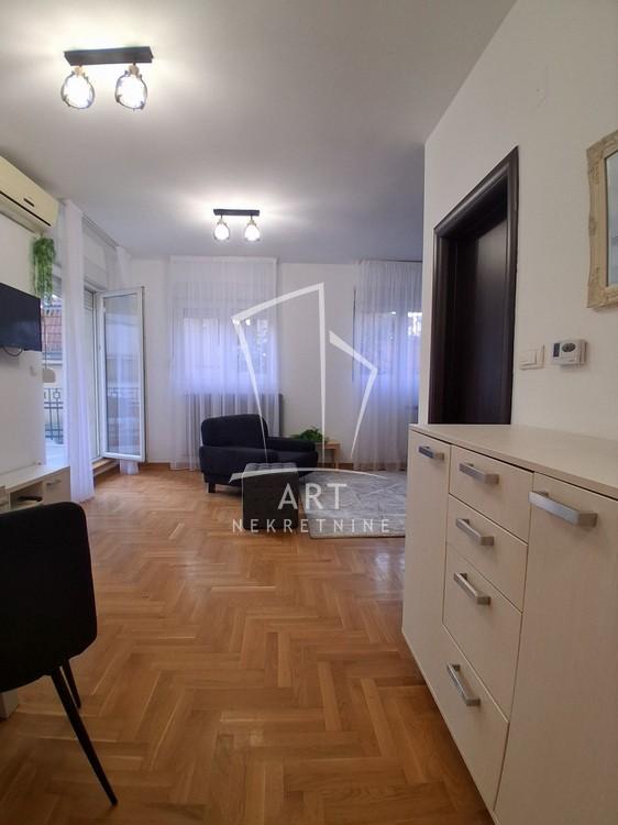 Slika 8 - Vojvode Blažete, Dvosoban stan za izdavanje, 23m2, 550€
