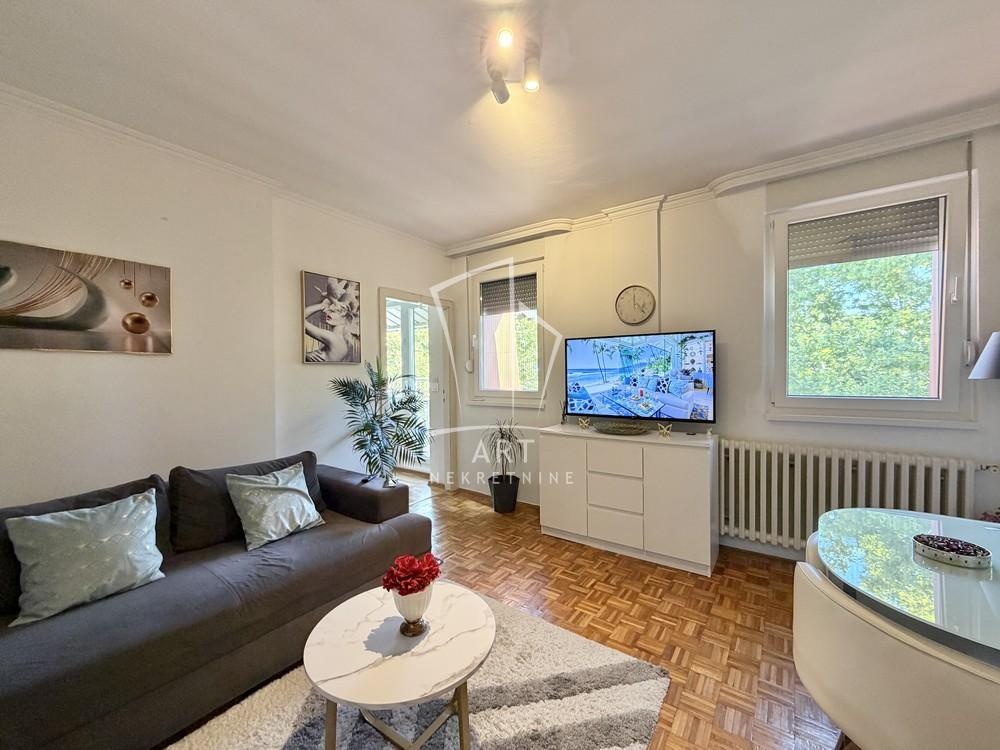 Slika 1 - Ustanička, Dvosoban stan na prodaju, 45m2, 199.000€