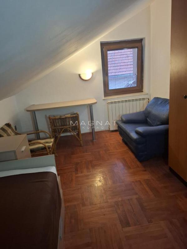 Slika 3 - Sime Ćirkovića, Trosoban stan za izdavanje, 70m2, 450€