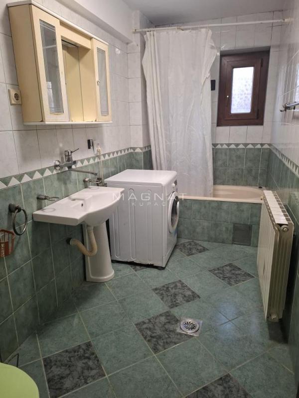 Slika 4 - Sime Ćirkovića, Trosoban stan za izdavanje, 70m2, 450€