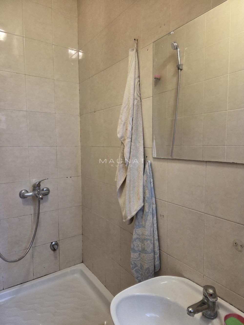 Slika 4 - Braće Jugovića, Dvosoban stan za izdavanje, 30m2, 350€