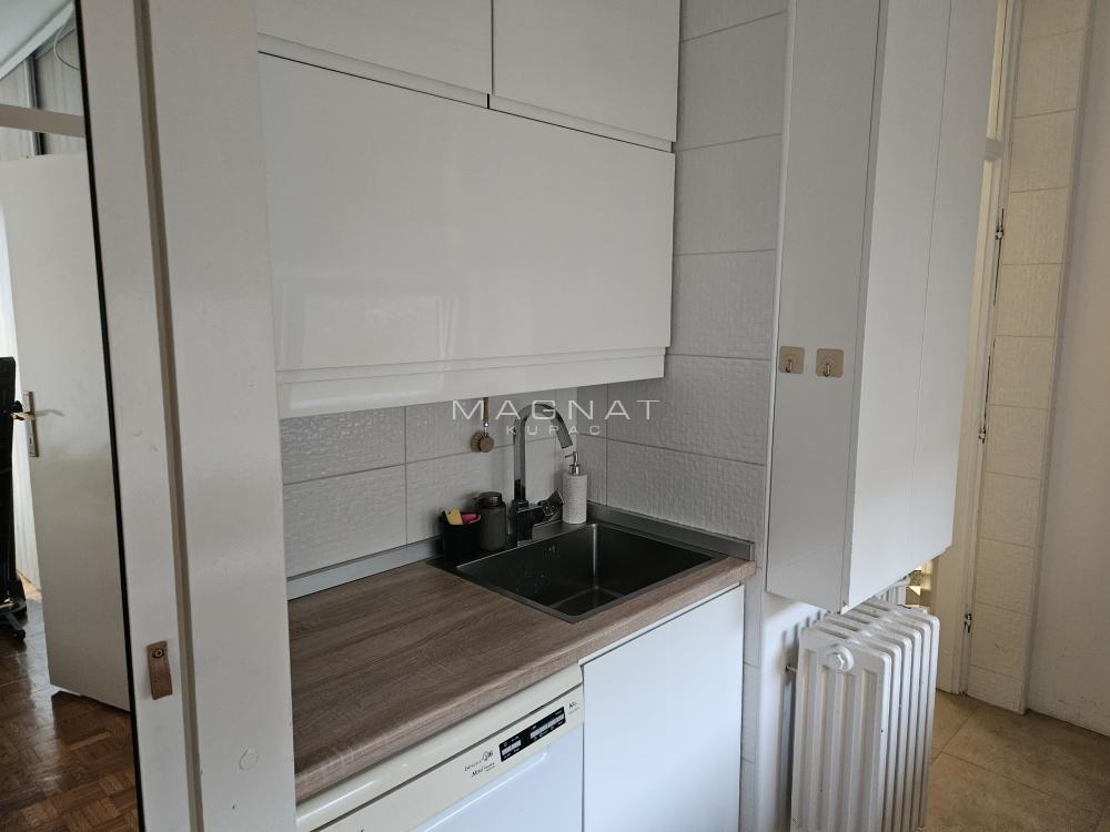 Slika 7 - Antifašističke borbe, Trosoban stan na prodaju, 73m2, 330.000€