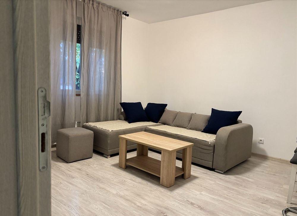 Slika 9 - Blagoja Parovića,  Kuća za izdavanje, 65m2, 500€