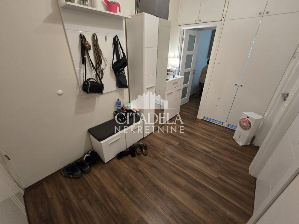 Slika 3 - Ustanička, Dvoiposoban stan na prodaju, 56m2, 210.000€