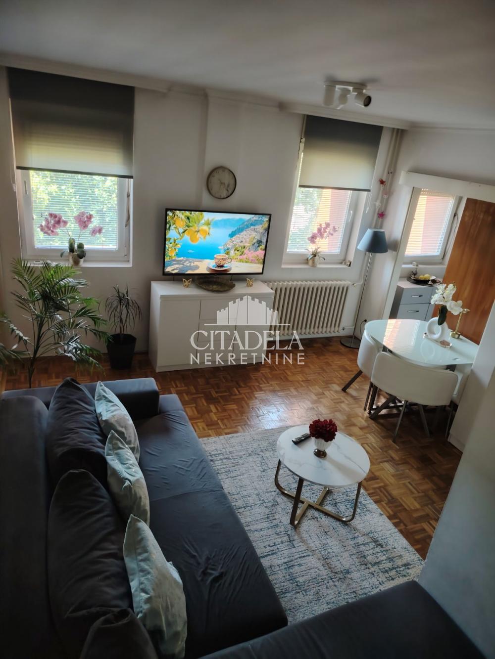 Slika 1 - Ustanička, Dvosoban stan na prodaju, 50m2, 199.000€