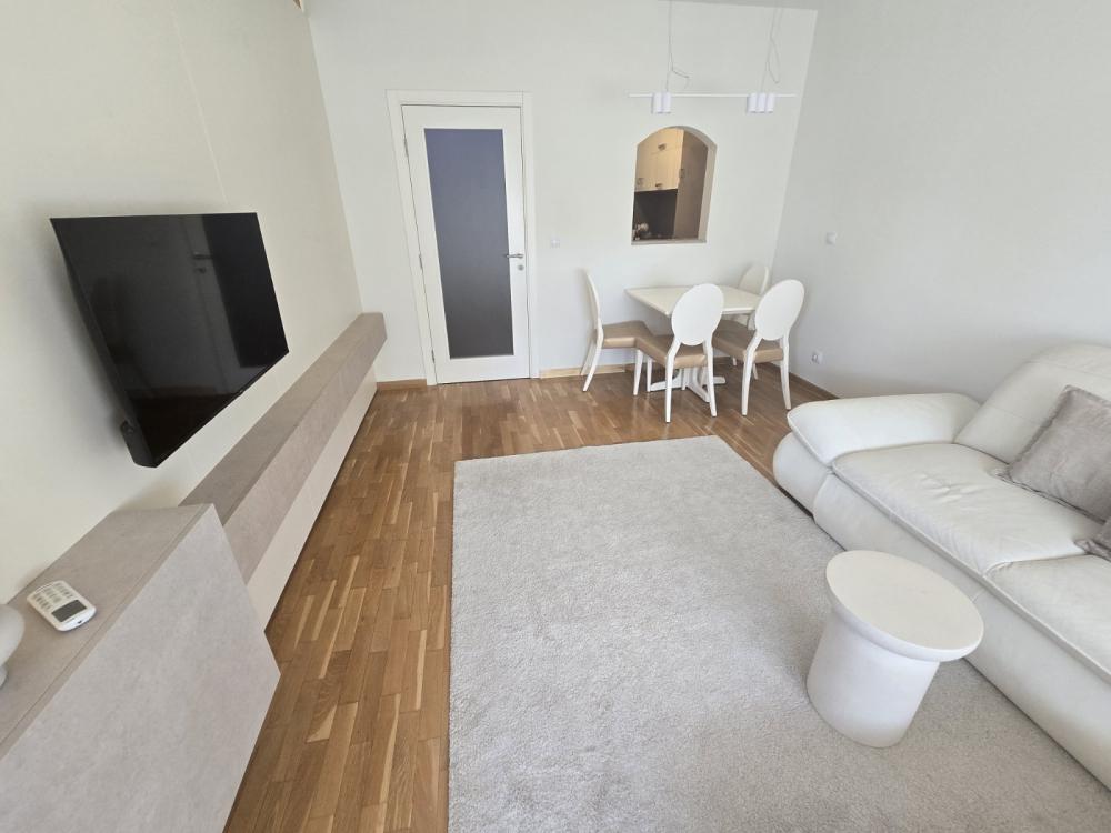 Slika 3 - Jurija Gagarina, Dvosoban stan za izdavanje, 45m2, 650€