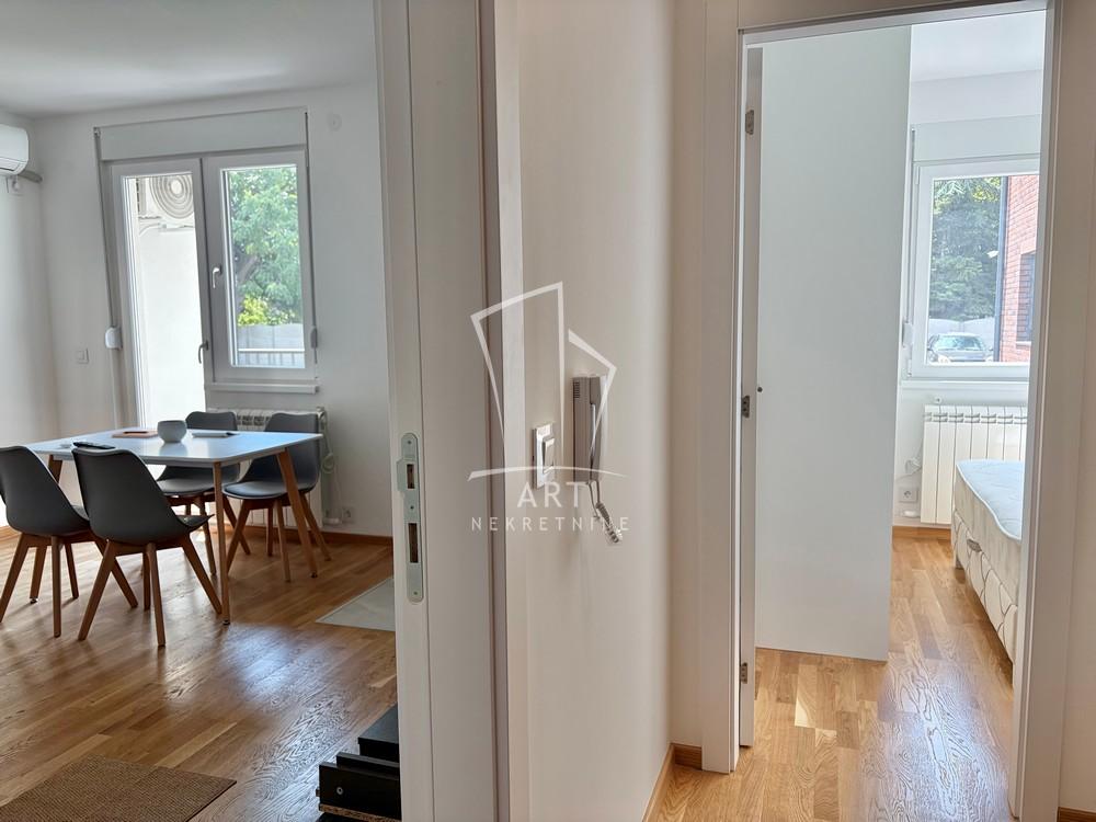 Slika 2 - Miodraga Petrovića, Jednoiposoban stan za izdavanje, 38m2, 450€
