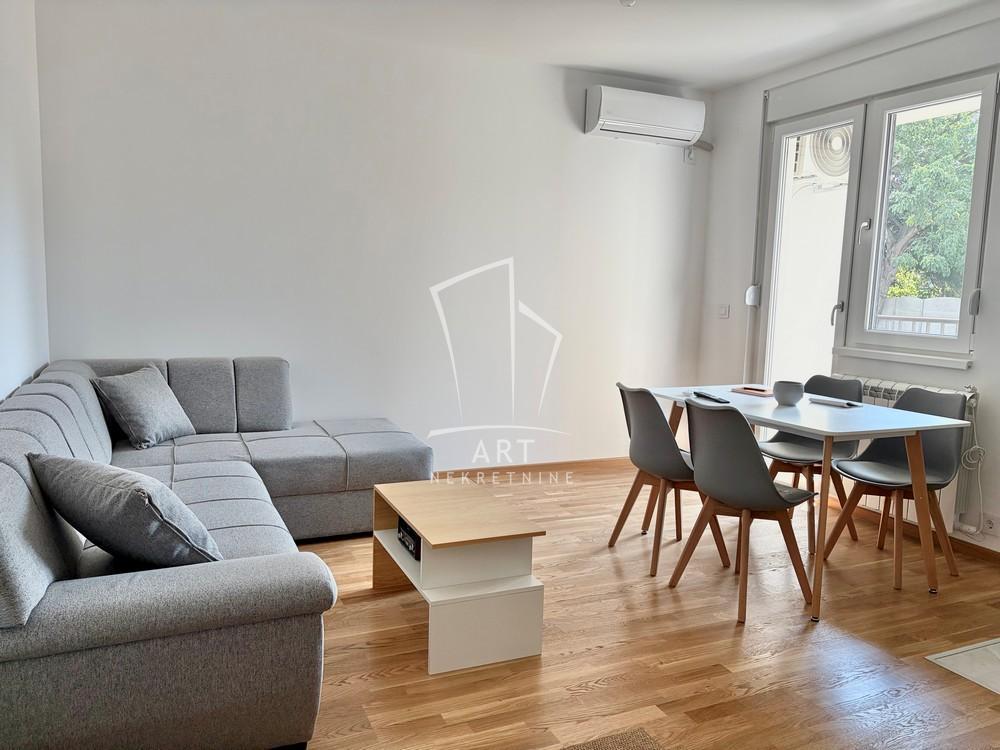 Glavna slika -Miodraga Petrovića, Jednoiposoban stan za izdavanje, 38m2, 450€