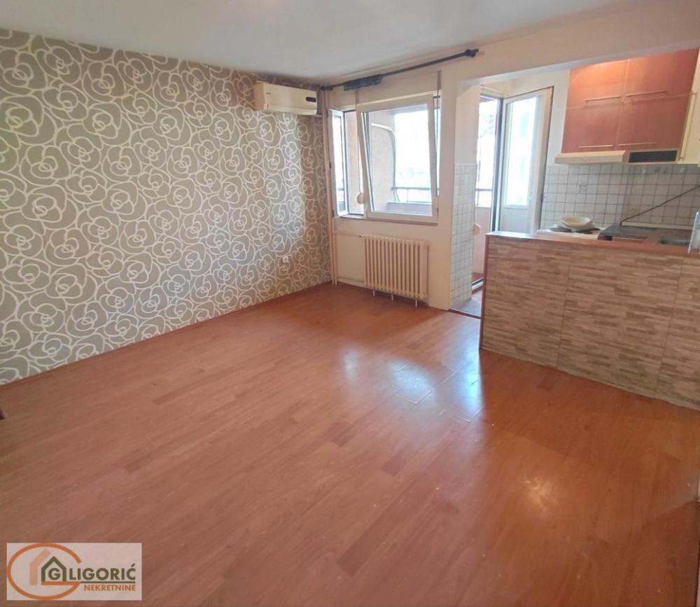 Glavna slika -Jednoiposoban stan na prodaju, 40m2, 130.000€