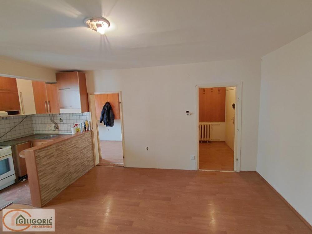 Slika 1 - Jednoiposoban stan na prodaju, 40m2, 130.000€