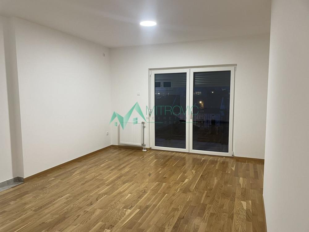 Slika 5 - Trosoban stan za izdavanje, 77m2, 500€
