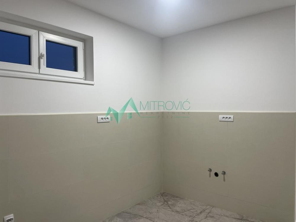 Slika 4 - Trosoban stan za izdavanje, 77m2, 500€