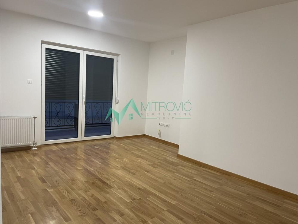 Slika 6 - Trosoban stan za izdavanje, 77m2, 500€