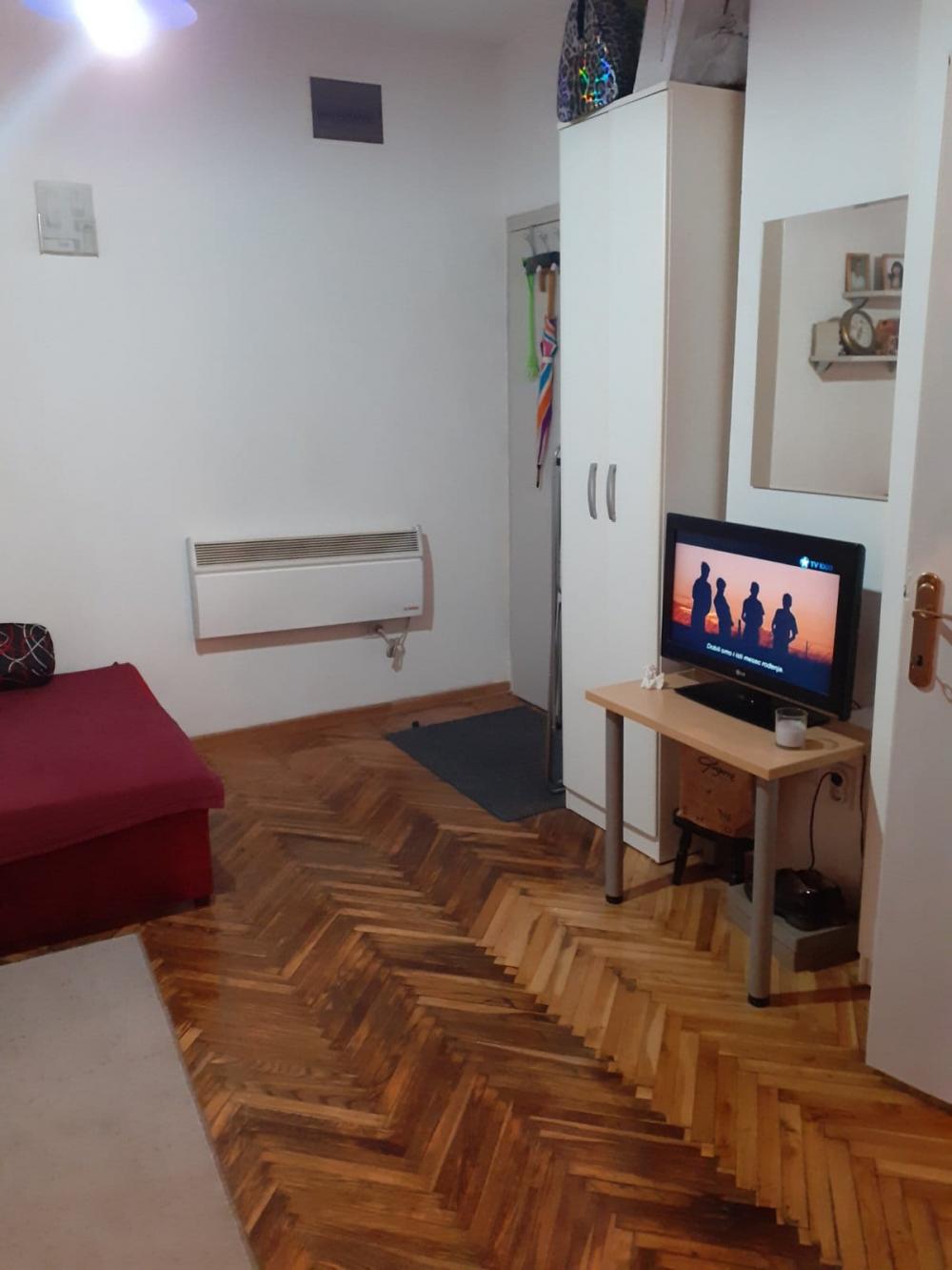 Slika 2 - Zdravka Čelara, Jednosoban stan za izdavanje, 22m2, 350€